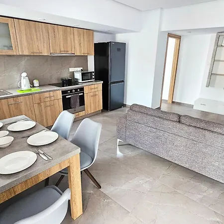 Apartment Eviathe *
