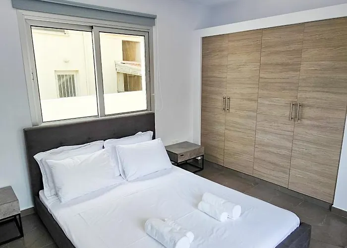 Eviathe * ラルナカ